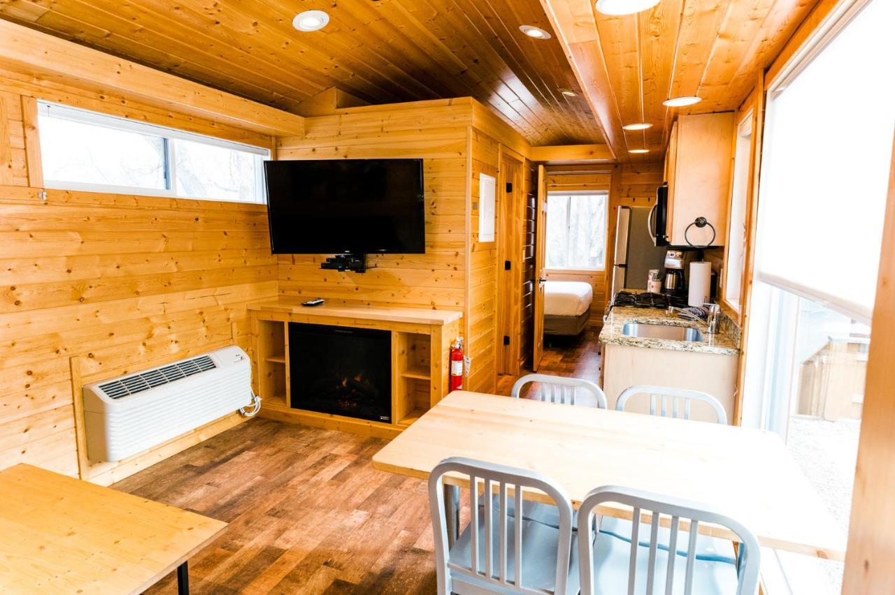 Garden Of The Gods Rv Resort โคโลราโดสปริงส์ ภายนอก รูปภาพ